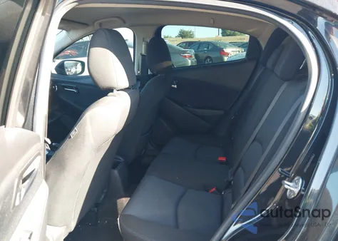 2016 Scion Ia z USA, uszkodzony, nr VIN 3MYDLBZV0GY137413